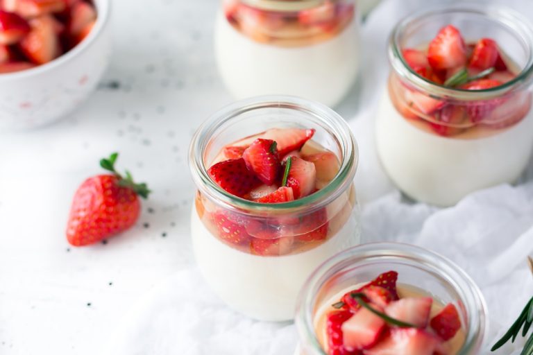 coconut milk panna cotta lingonberry red wine sauce