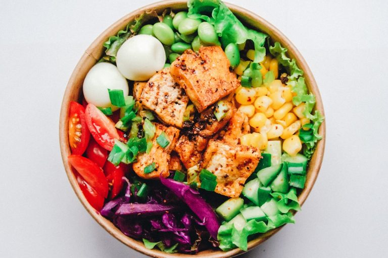 mango and shrimp salad